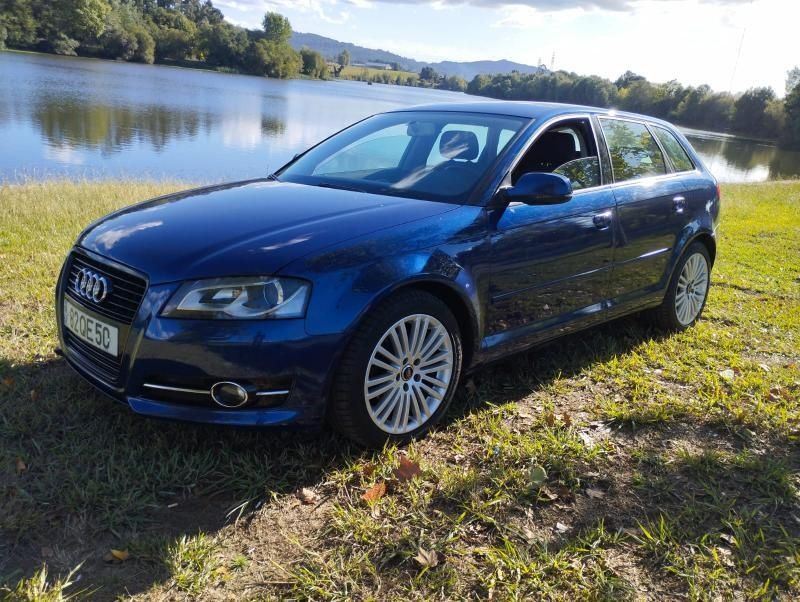 Audi A3 Sportback 1.6 TDI (2011) – Muito Estimado + Câmara Traseira — photo 2