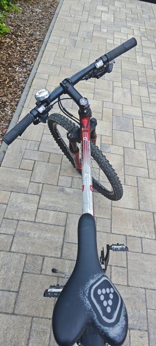 Rower RockRider Decathlon stan BDB