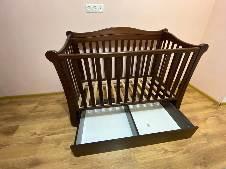 Детская кроватка в отличном состоянии