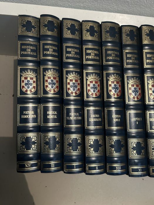 Vendo livros da historia de portugal