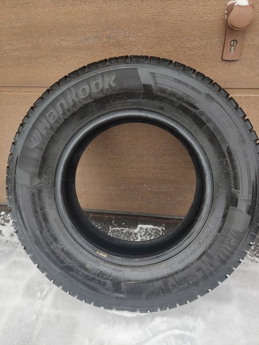 Opony zimowe Hankook 225/75 16c