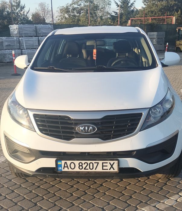 Кia Sportage 1.6  2010