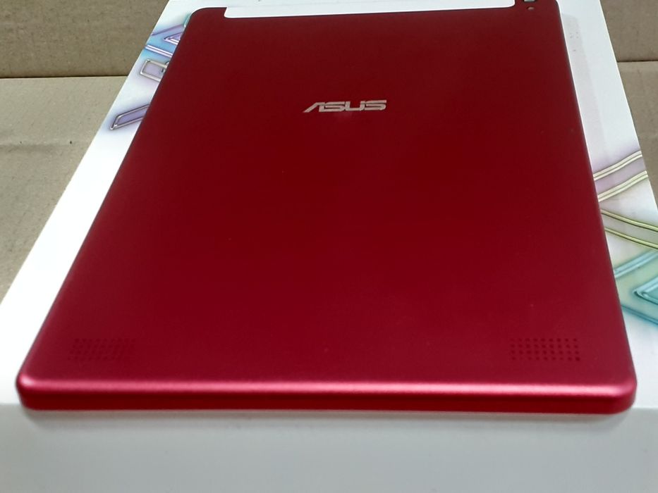 Планшет 10 Дюймів "Asus"