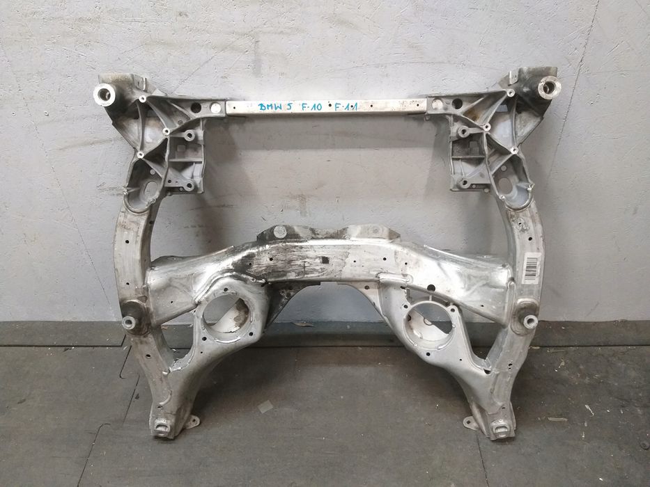 Подрамник Бмв F30 е65 Е60 e66 e61 F10 F11 підрамник балка РАЗБОРКА Bmw