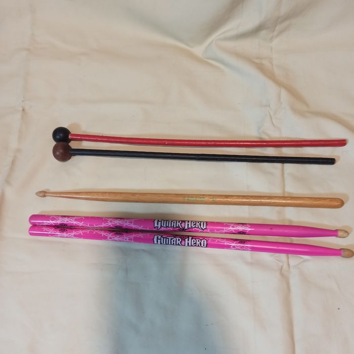 Чехол кейс для муз. инструмента гитары палочки