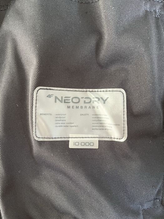 Kurtka softshell 4F