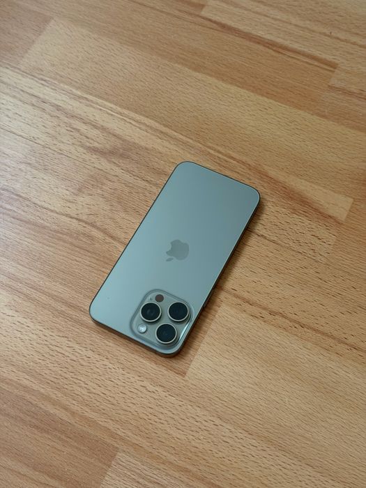iPhone 15 Pro Max 256 GB Natural Titanium
