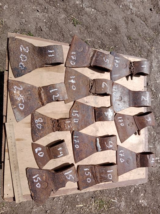 Сокири. Топори СССР. Ціни на фото