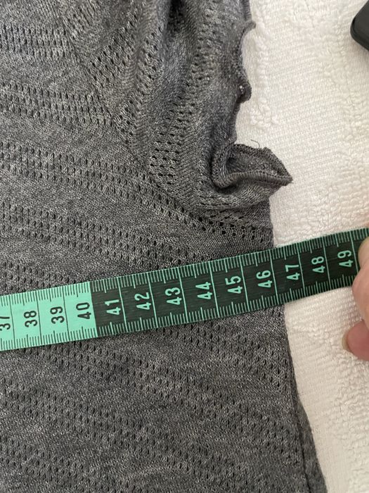 30% wełny - azurowa bluzeczka sweterkowa Massimo Dutti.   Portugalia.