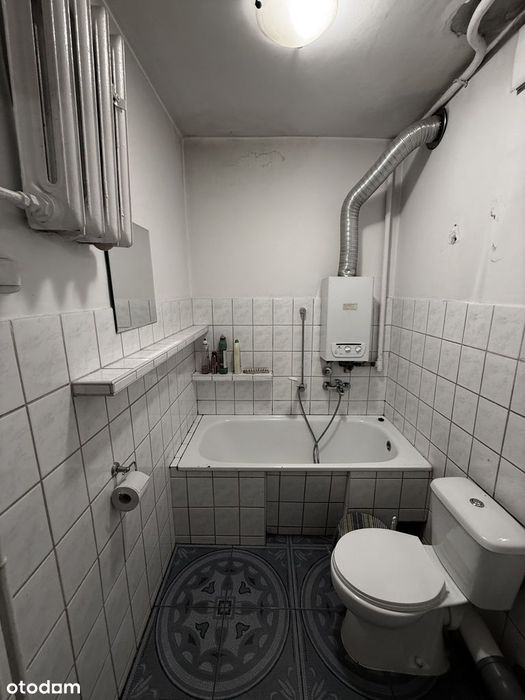 2 pokojowe mieszkanie - I piętro - duży balkon - os. B - ul. Bukowa