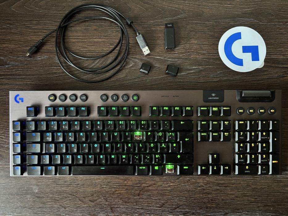 Клавіатура Logitech G915 Tactile Lightspeed RGB