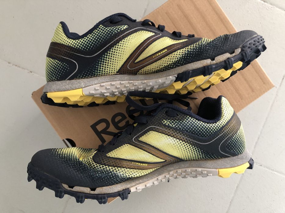 Tenis Reebok all terrain 40. Como novos
