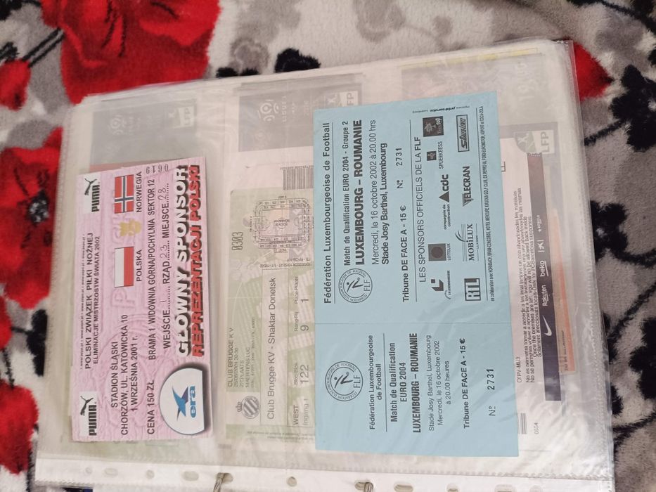 Білети на футбол