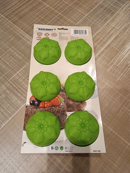 Силіконові форми для кексів.