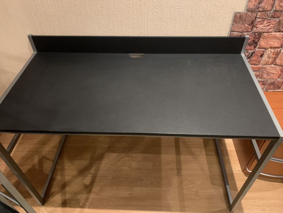 Стол компьютерный письменный полка Лофт черный