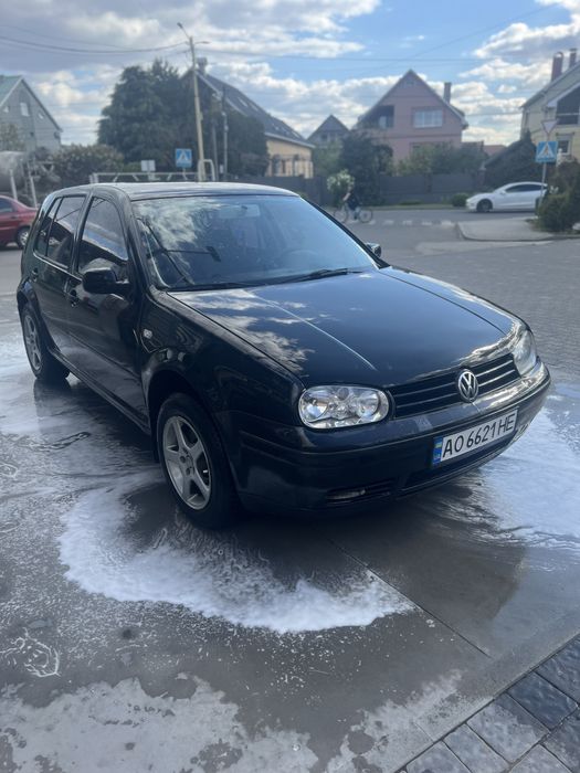 Продам гольф 4 2000 рік