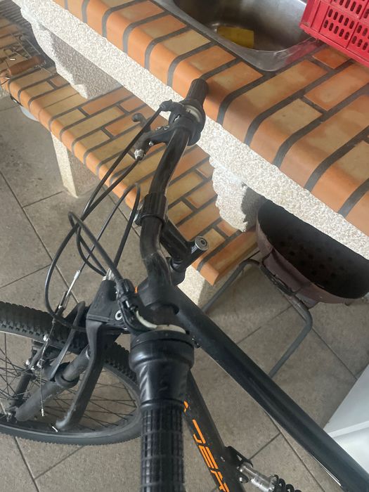 Vendo bicicleta roda 24 e roda 26