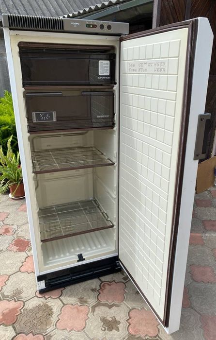 Морозильна камера