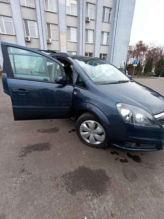 Опель Зафира 1.6 бенз.