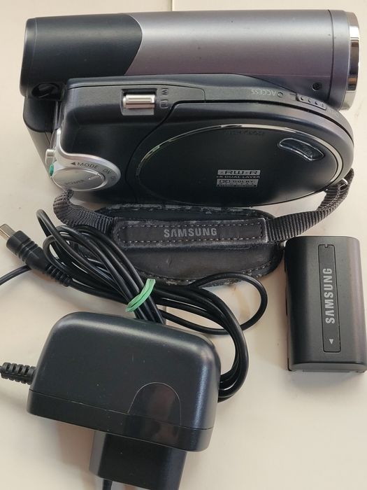 Відеокамера Samsung VP-DC171