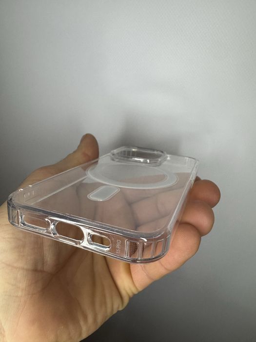 Чехол MagSafe для iPhone прозрачный
