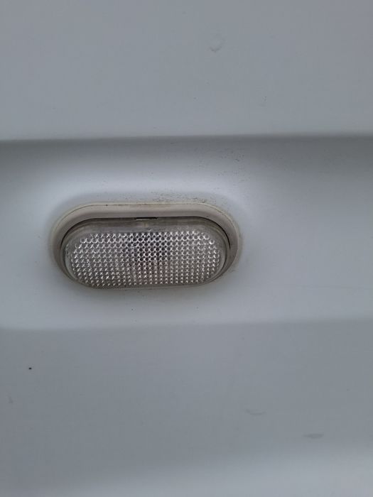 Крило renault master 2