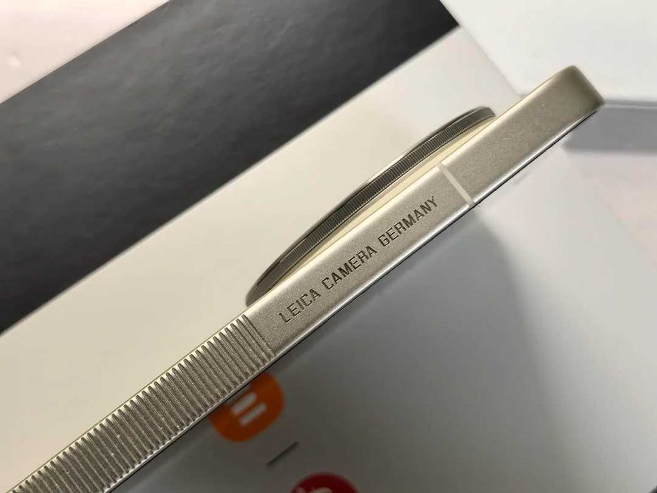 Xiaomi 17 Ultra Leica Edition Branco Bege +  Kit Leica - UNICO no OLX