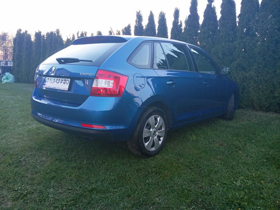 Oszczędna Skoda Rapid