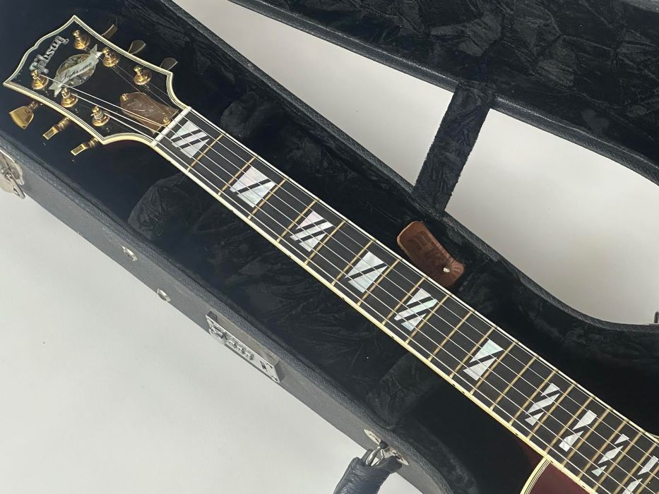Акція! Gibson Les Paul Supreme 2004 Wine Red (3490$)