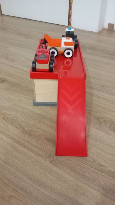 Garagem com 3 carros - Lillabo