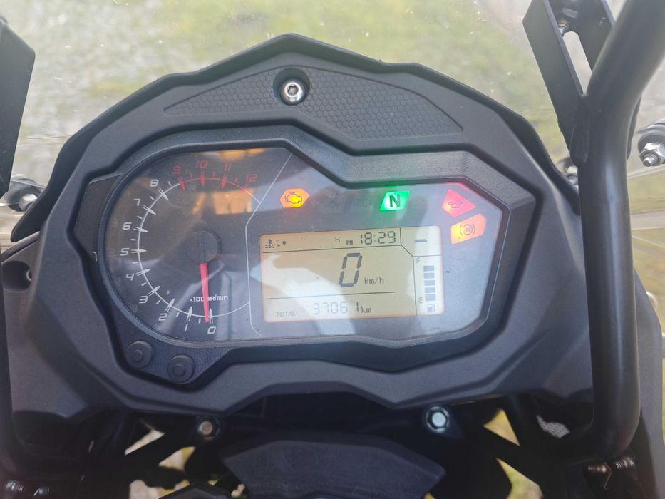 Benelli 502 (2020)– EXCELENTE ESTADO!
