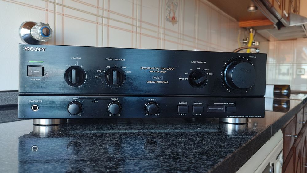 Amplificador Sony TA-F270