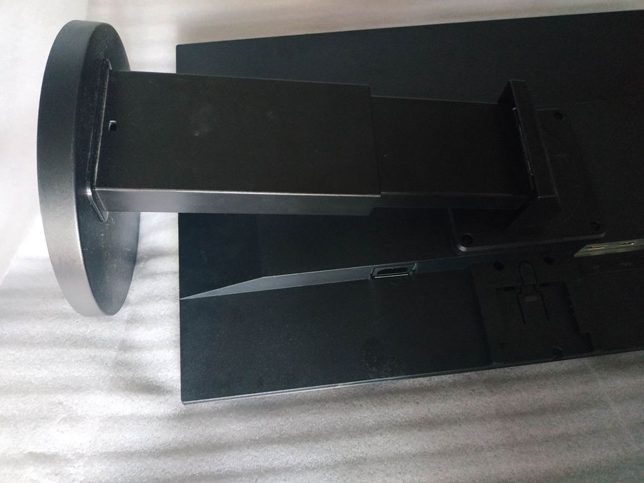 Продам монитор AG NEOVO LH-24 на запчасти или восстановление