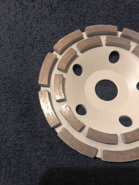 Алмазний диск для шліфування бетону 125 мм