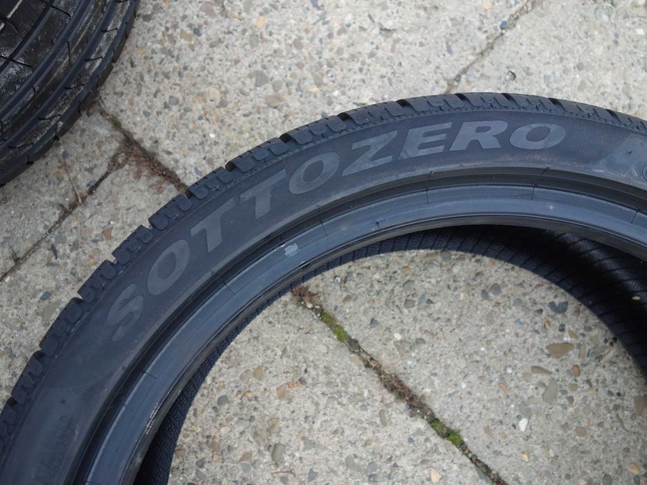 Opony Zimowe 235/40/19 Pirelli Nowe 4 Sztuki