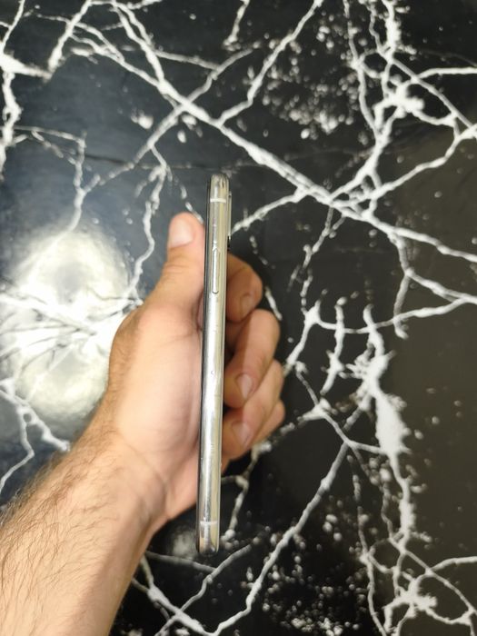 Продаю Iphone X 256 gb
