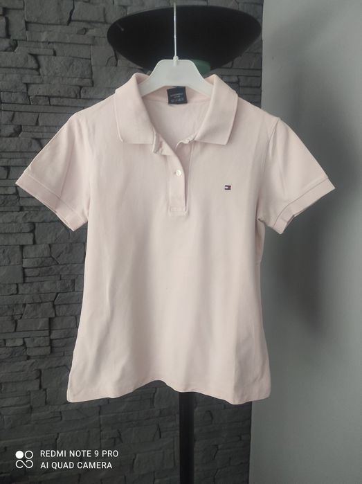 T-shirt z kołnierzykiem polo damskie pudrowy róż