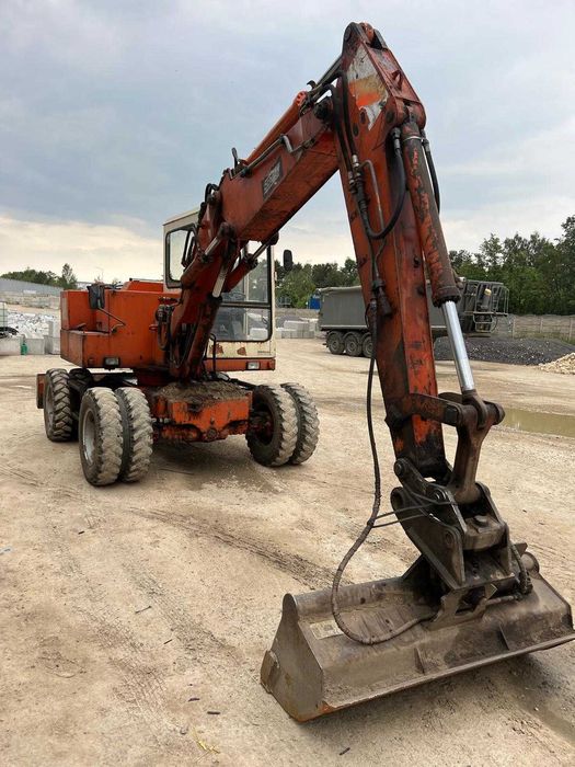 Koparka samojezdna SCHAEFF HML 30, 1994 rok