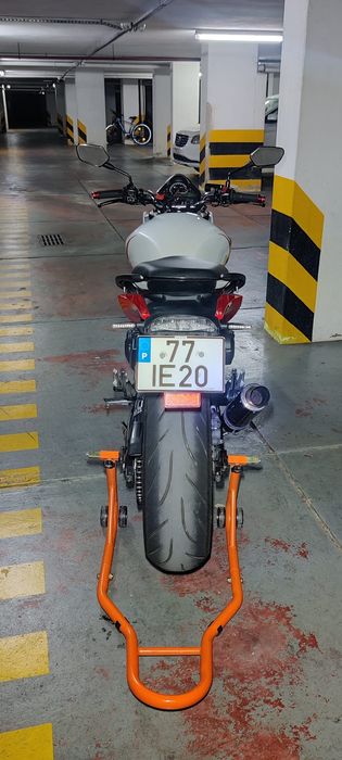 Mota Honda Hornet 600