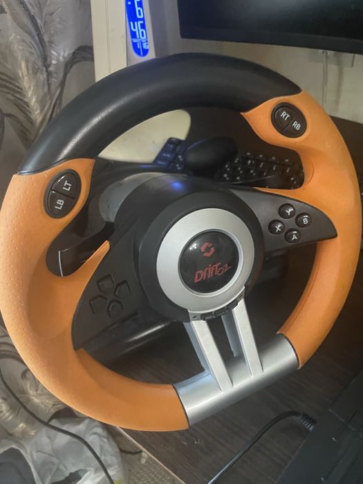 Продам игровой руль для пк