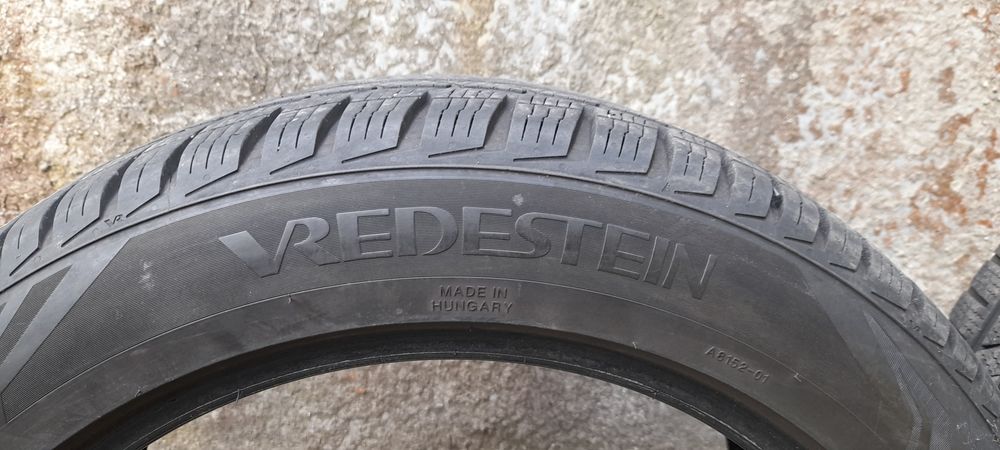 Pneus 245/ 45/ 17  muito piso VREDESTEIN  bom estado