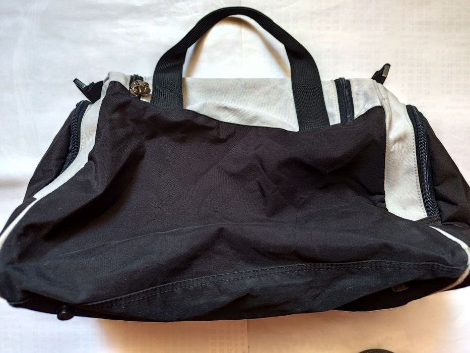 Спортивная дорожная сумка через плечо Puma