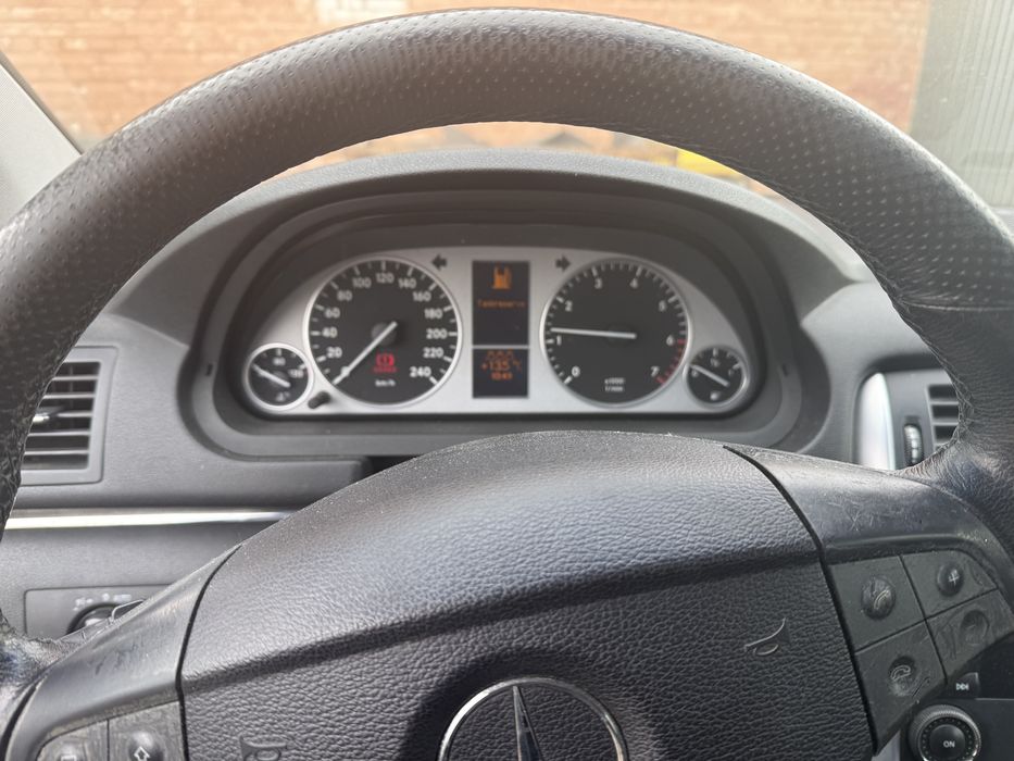 Mercedes B klasa 245