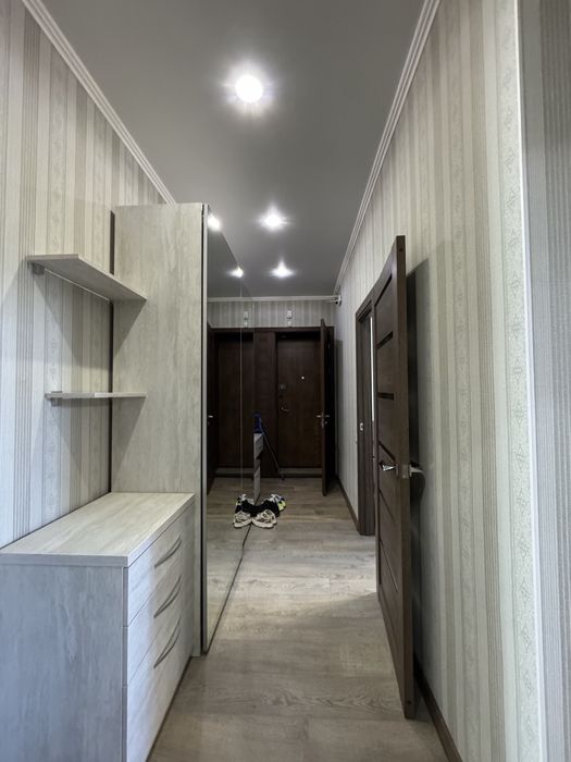 2к.кв.Декабристов возле Сказки с ремонтом !