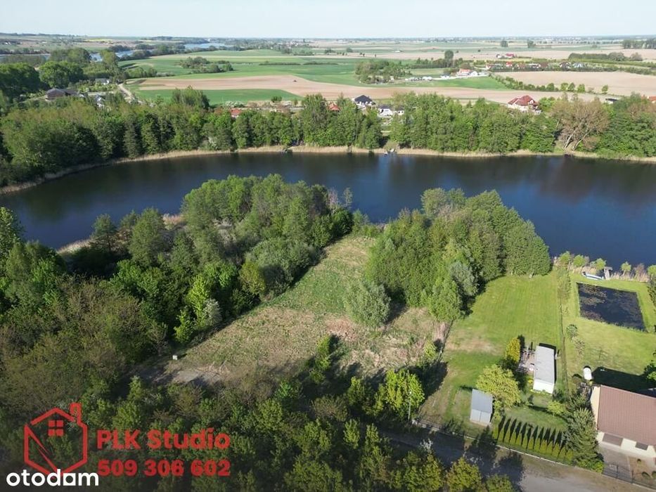 Budowlana z linią  brzegową