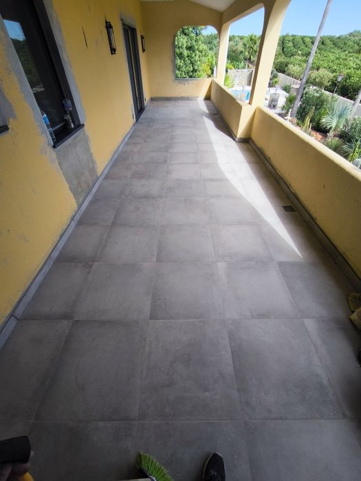 Almeida Obras e Remodelaçoes