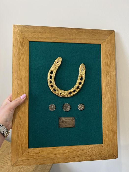 Продається підкова на щасття