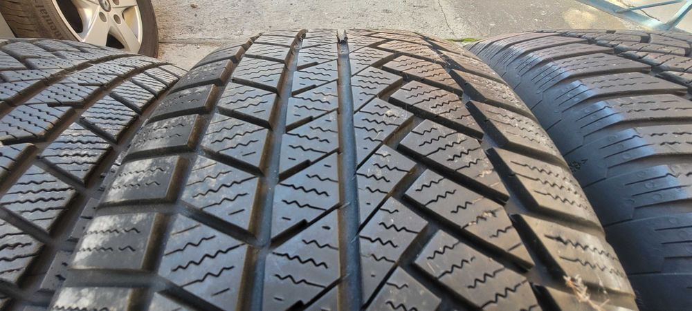 265 / 65 R 17  Continental  /  Zima