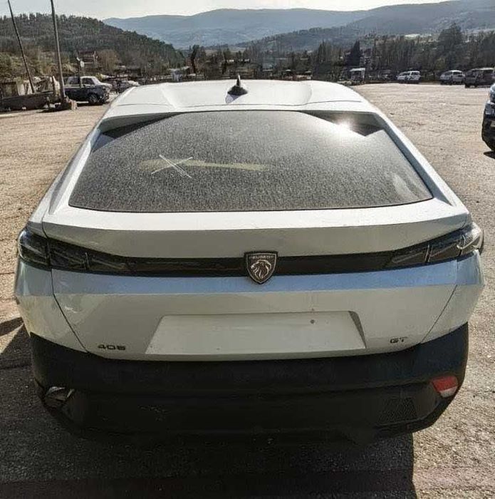Traseira completa Peugeot 408 GT Hybrid