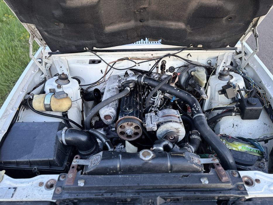 Volvo 740 2,4 turbo-disel intercooler (1987)